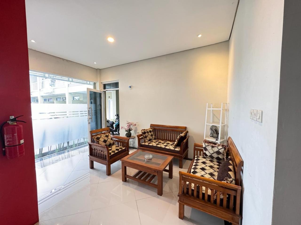 Fakhira Residence Hotel 치안주르 외부 사진